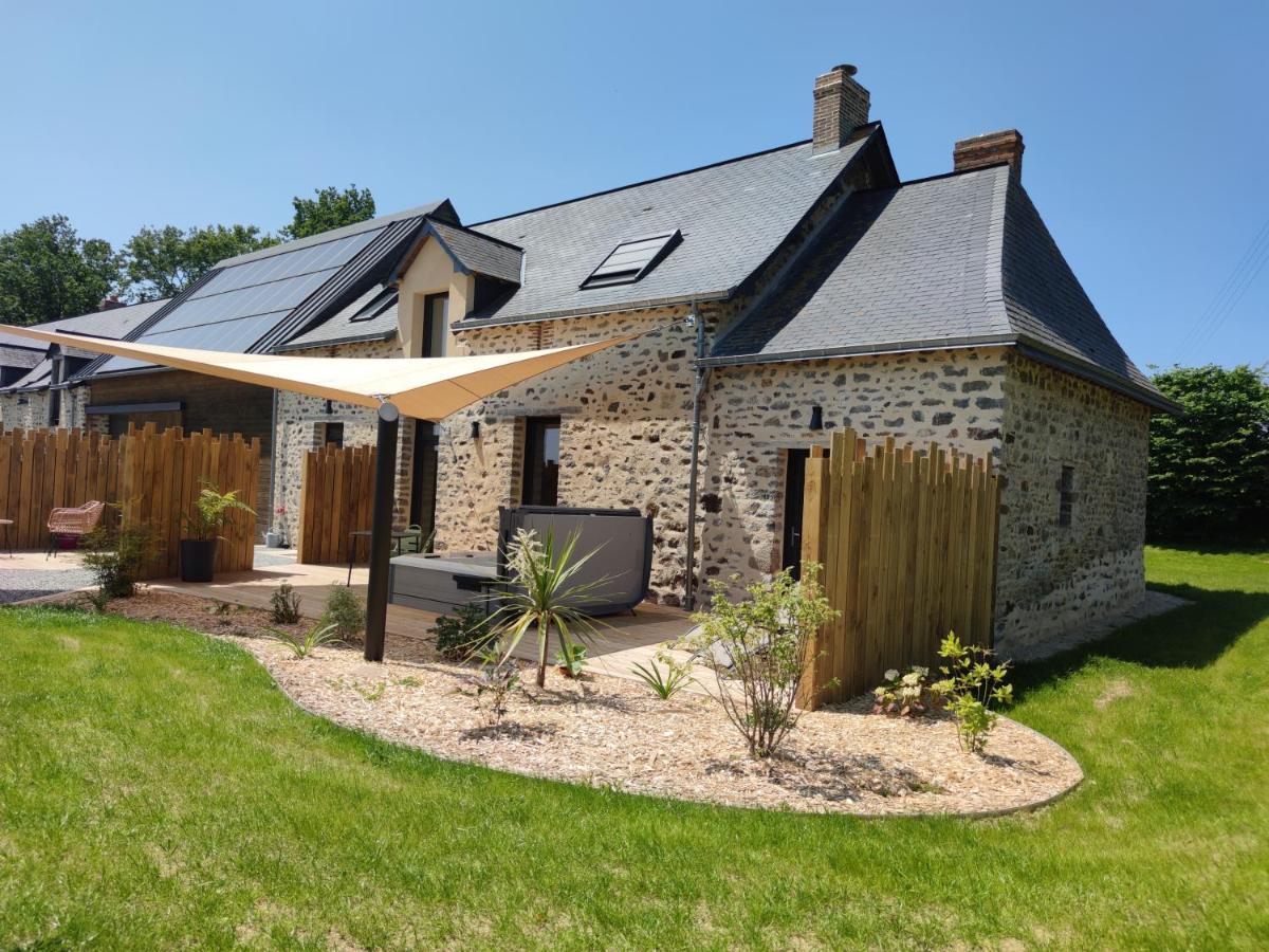 La Douce Halte - Gites Avec Spa Ou Sauna Saint-Ouen-Des-Toits Экстерьер фото